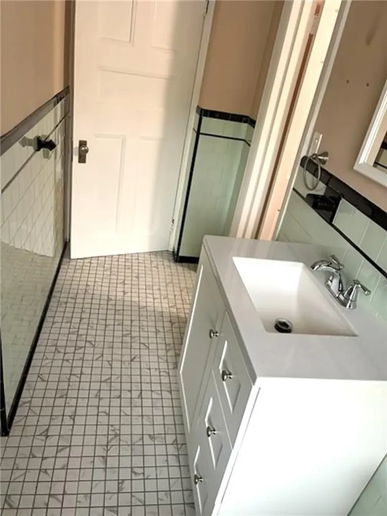 131 Irving Avenue Providence RI 02906