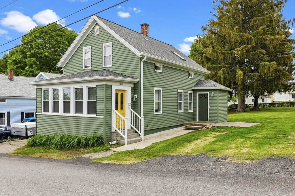 200 Judson Street Tiverton RI 02878