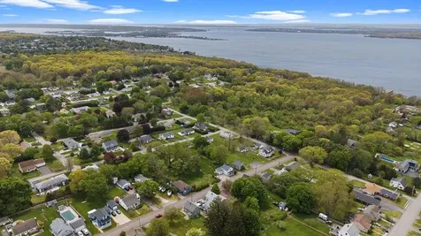 200 Judson Street Tiverton RI 02878