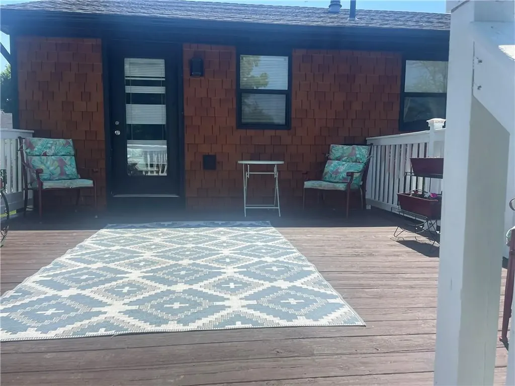 75 Chiswick Road Warwick RI 02889