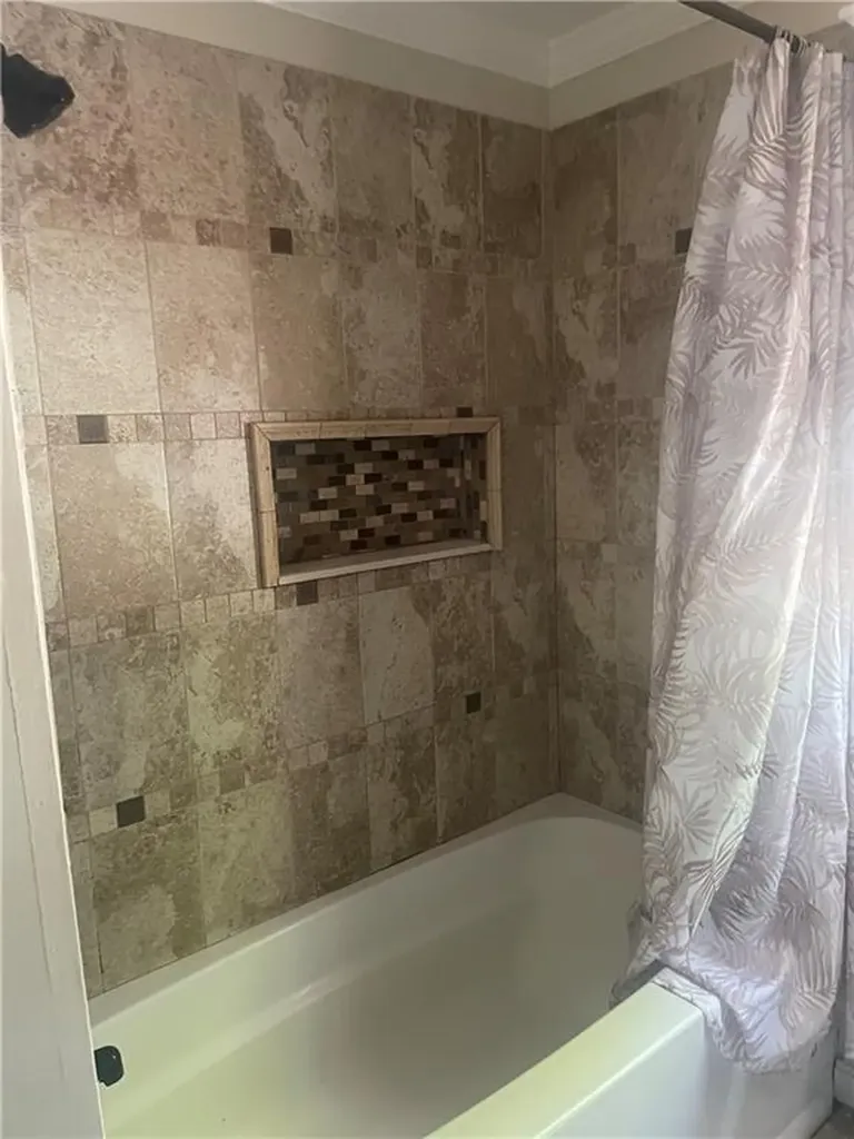 75 Chiswick Road Warwick RI 02889