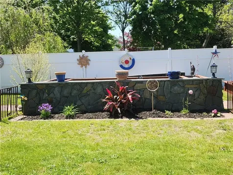75 Chiswick Road Warwick RI 02889