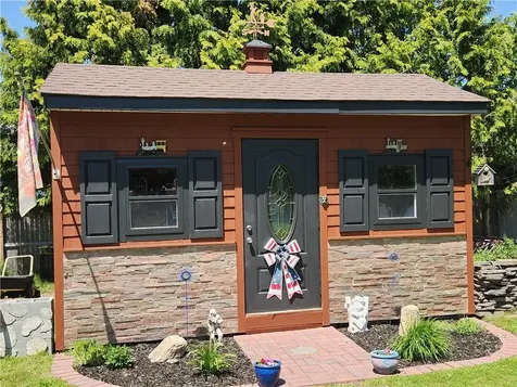 75 Chiswick Road Warwick RI 02889