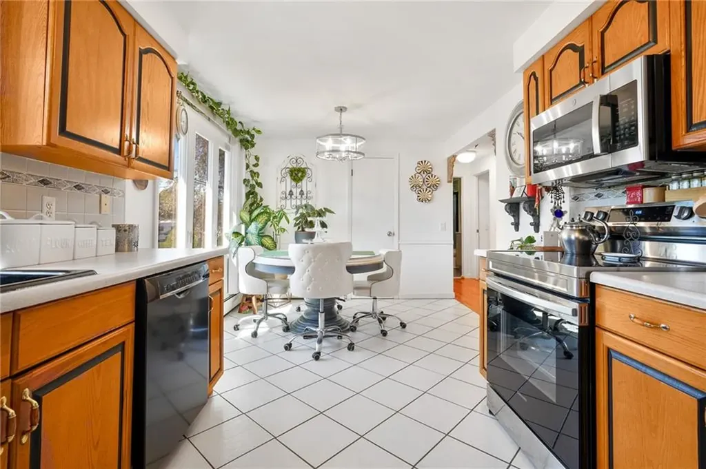 1 Pinehurst Road East Providence RI 02915