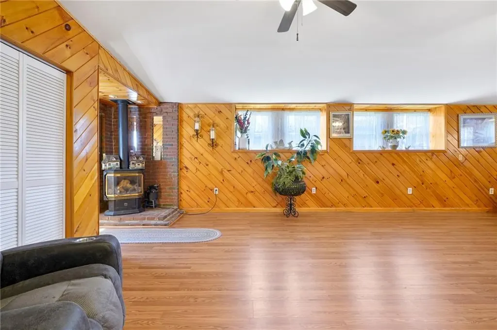 1 Pinehurst Road East Providence RI 02915