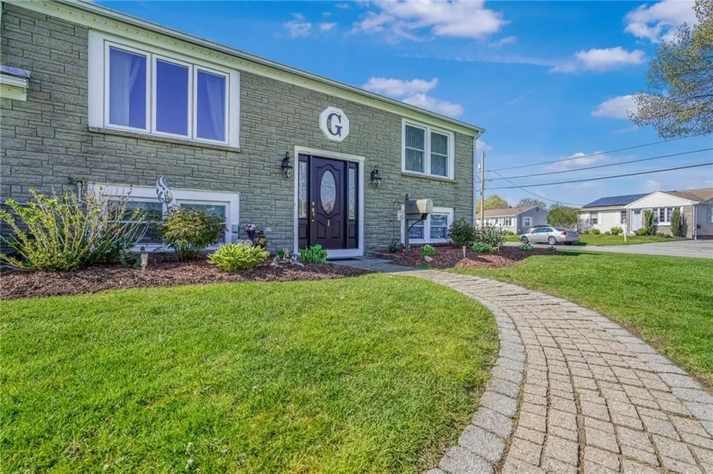 1 Pinehurst Road East Providence RI 02915