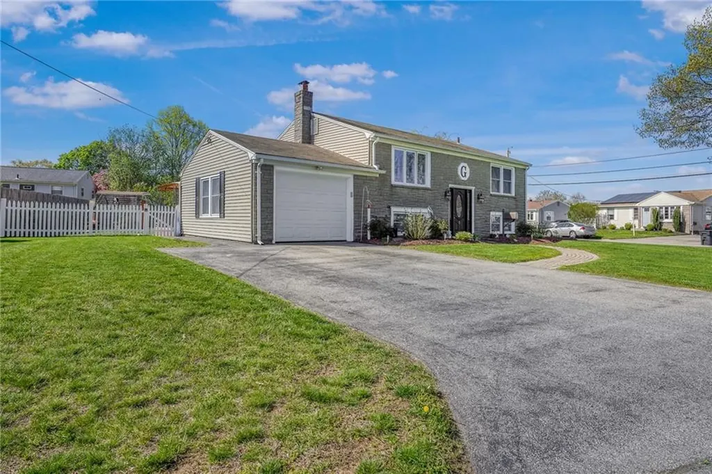 1 Pinehurst Road East Providence RI 02915
