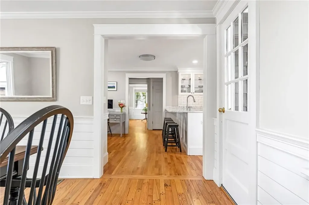 47 Meadowbrook Drive Barrington RI 02806