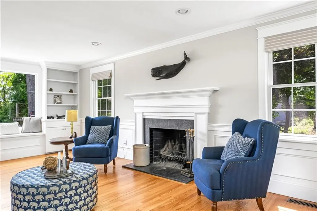 47 Meadowbrook Drive Barrington RI 02806