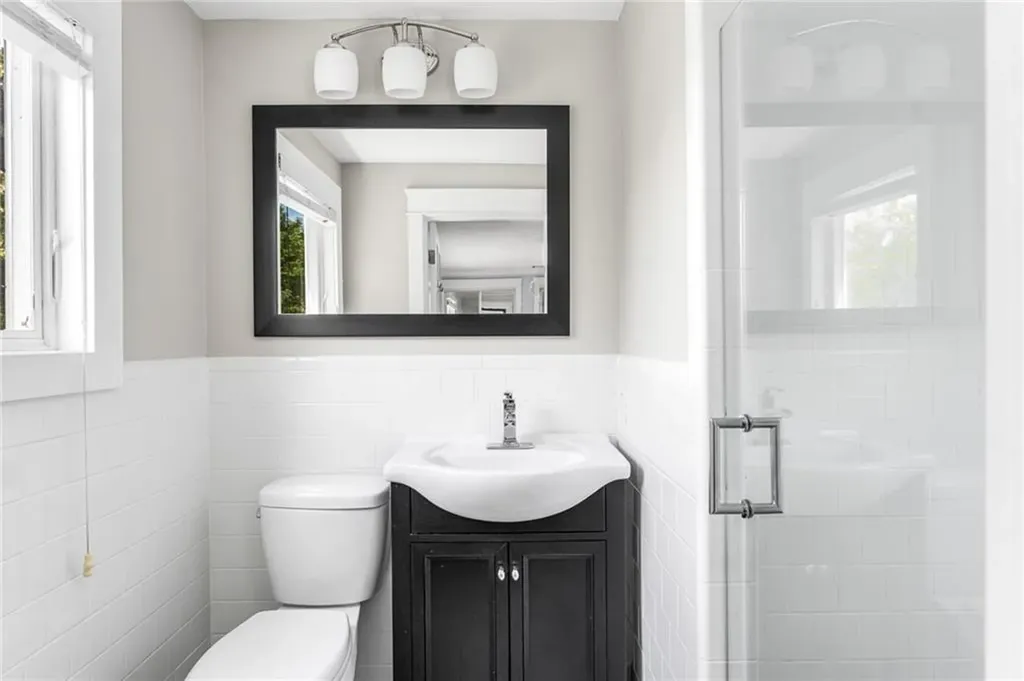 47 Meadowbrook Drive Barrington RI 02806