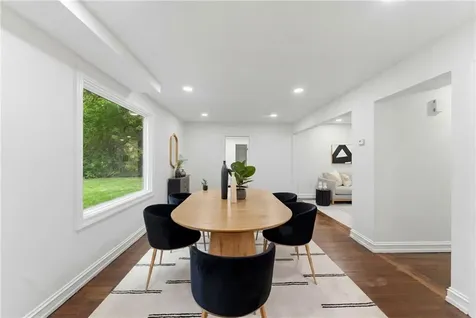 2294 Kingstown Road South Kingstown RI 02881