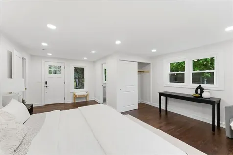 2294 Kingstown Road South Kingstown RI 02881