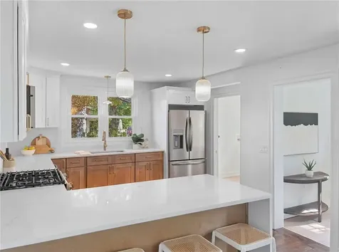 2294 Kingstown Road South Kingstown RI 02881