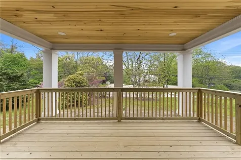 2294 Kingstown Road South Kingstown RI 02881