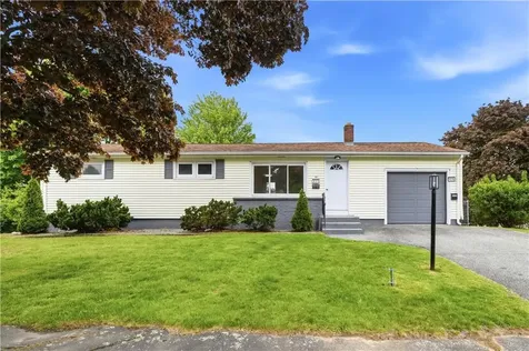 131 Woodland Avenue Cranston RI 02920