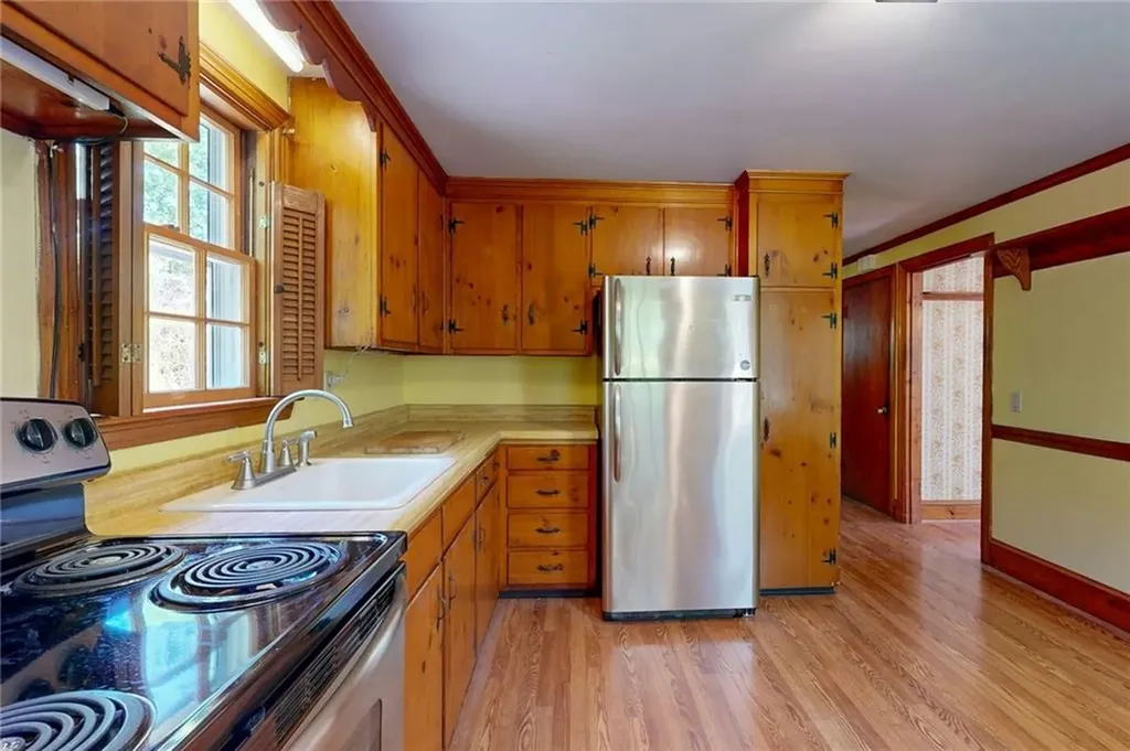 43 Cowesett Road Warwick RI 02886