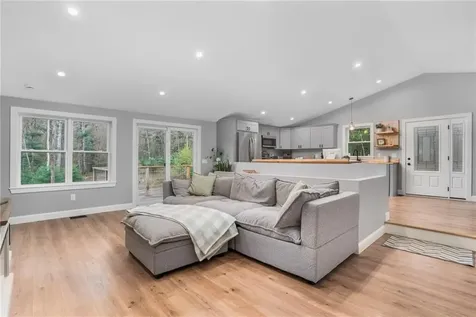 43 Weeks Hill Road Coventry RI 02827
