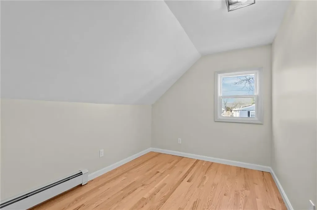 176 Horse Neck Road Warwick RI 02889