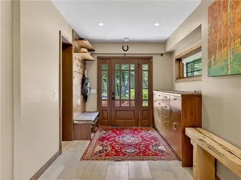 325 Post Road Westerly RI 02891