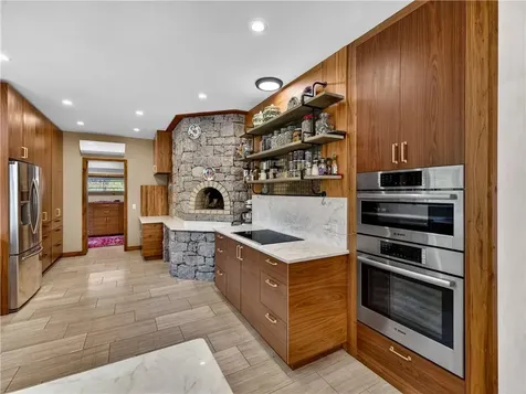 325 Post Road Westerly RI 02891