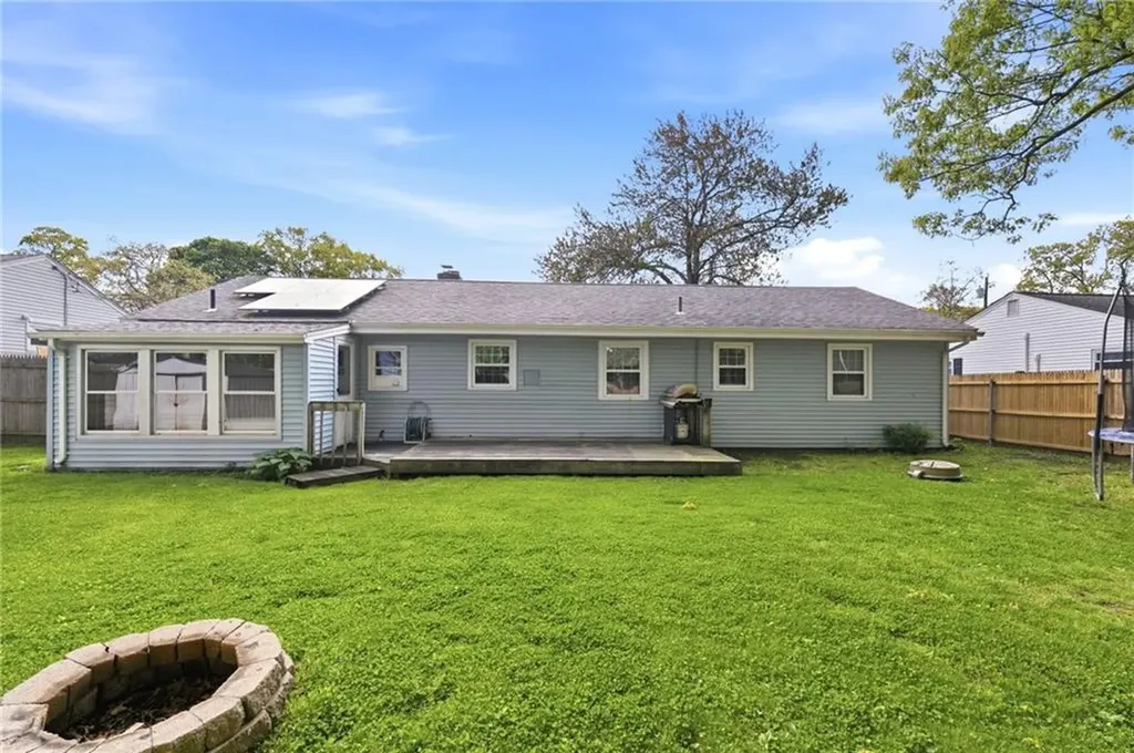 43 New Britain Drive Warwick RI 02889