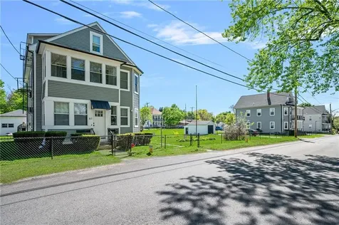 49 Emanuel Street North Providence RI 02911