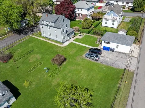 49 61 Emanuel Street North Providence RI 02911