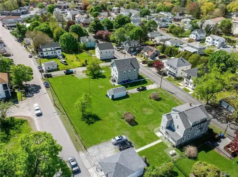 49 61 Emanuel Street North Providence RI 02911