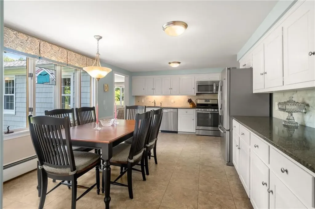 41 Kirby Avenue Warwick RI 02889