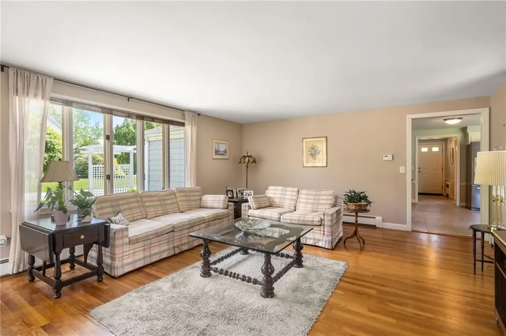 41 Kirby Avenue Warwick RI 02889