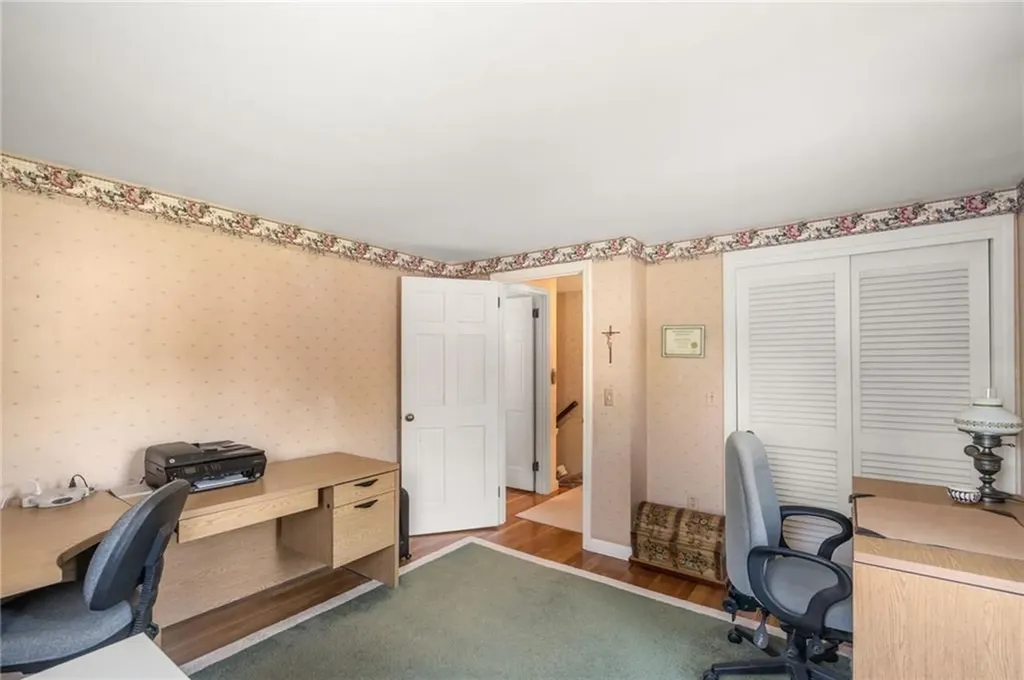 41 Kirby Avenue Warwick RI 02889