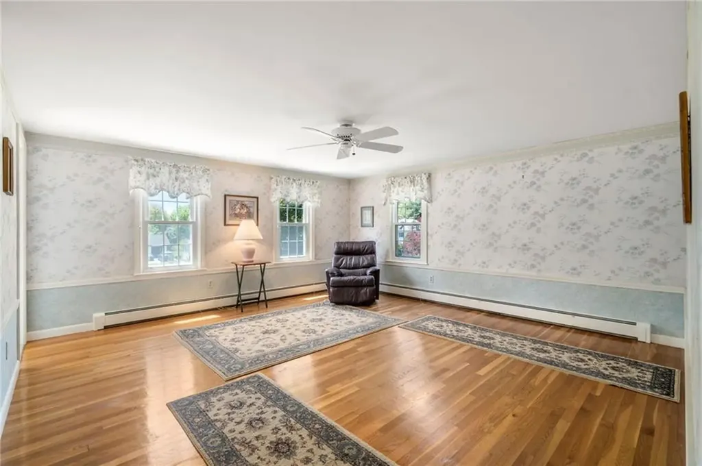 41 Kirby Avenue Warwick RI 02889