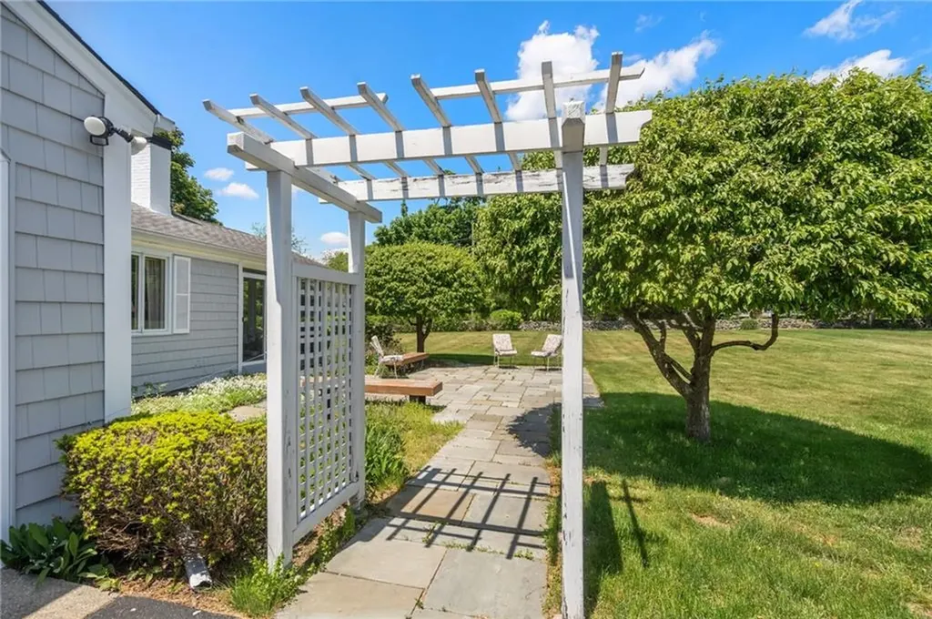 41 Kirby Avenue Warwick RI 02889