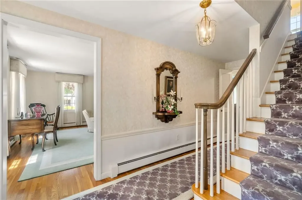 41 Kirby Avenue Warwick RI 02889