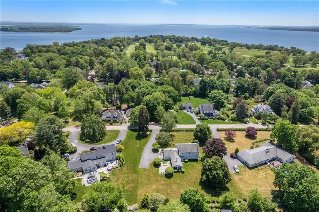 41 Kirby Avenue Warwick RI 02889