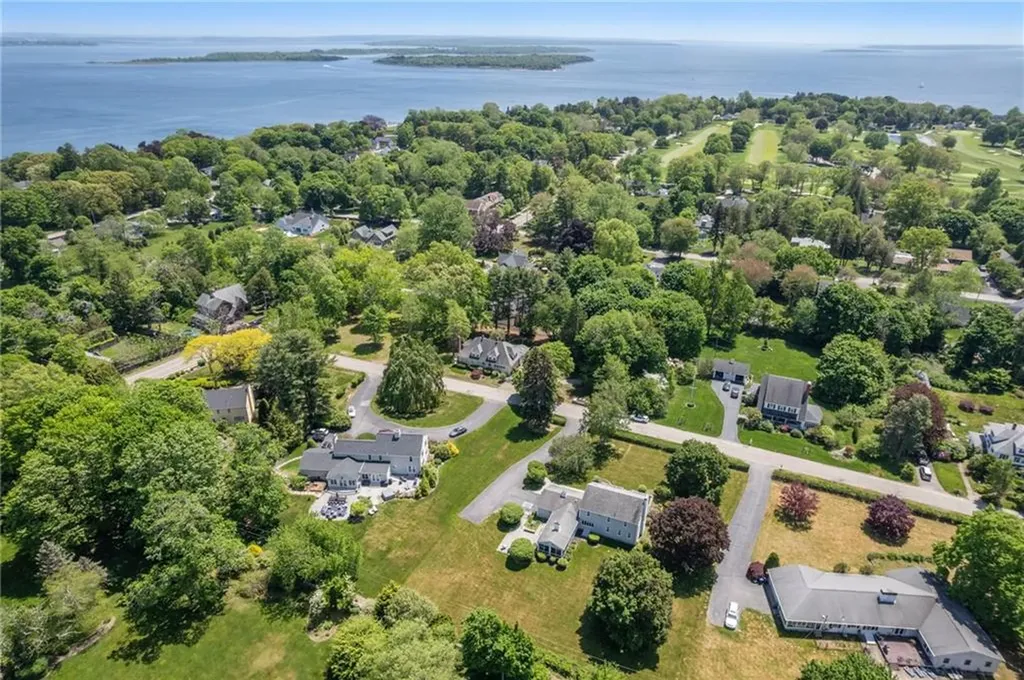 41 Kirby Avenue Warwick RI 02889