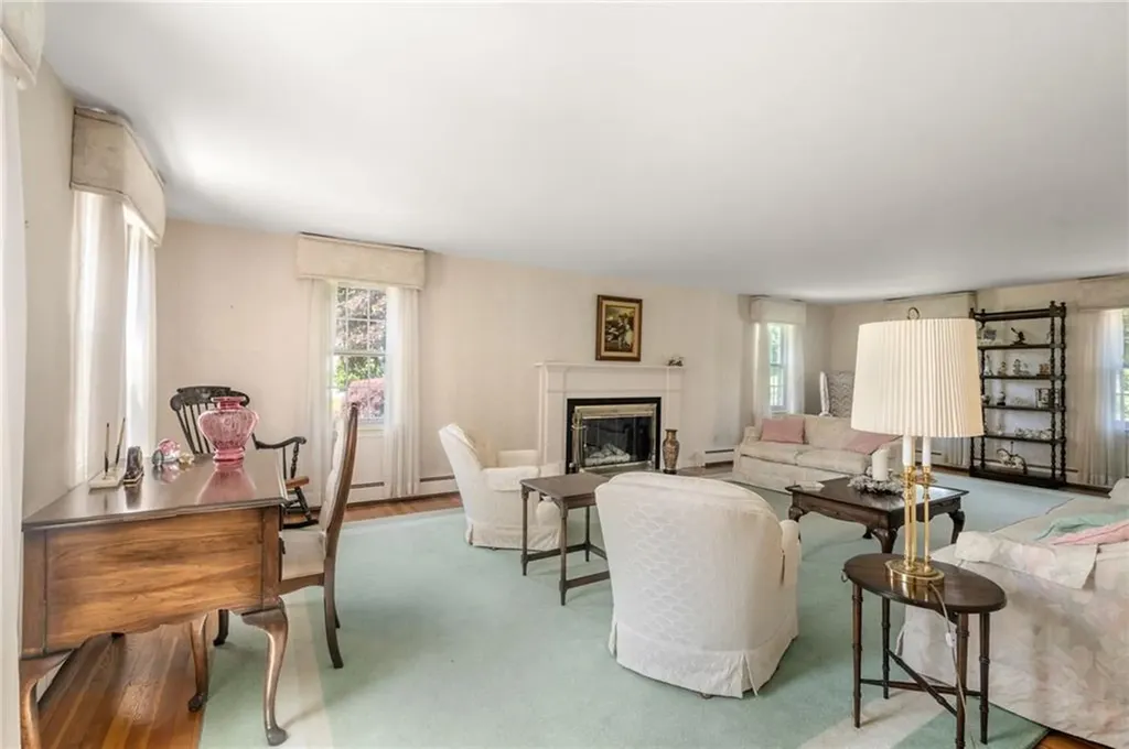 41 Kirby Avenue Warwick RI 02889