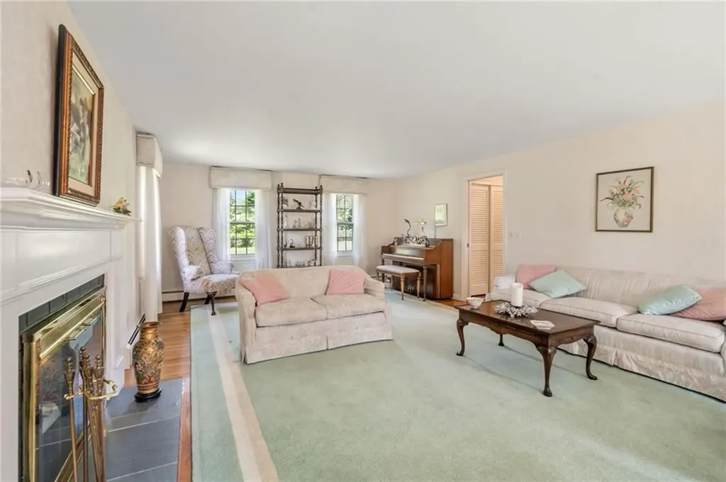 41 Kirby Avenue Warwick RI 02889