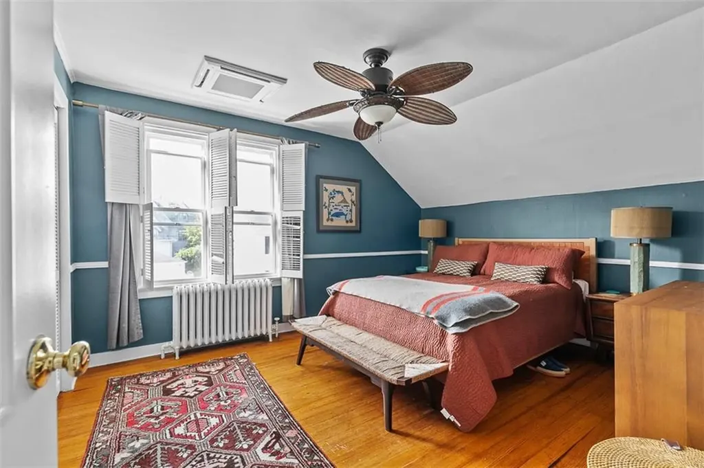 46 Hammond Street Newport RI 02840