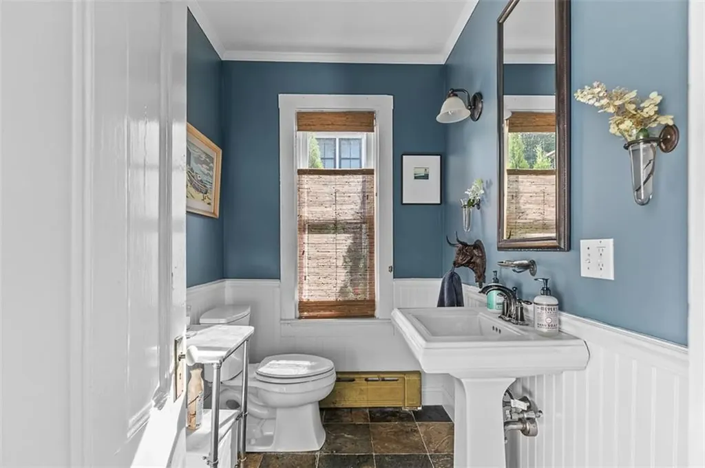 46 Hammond Street Newport RI 02840