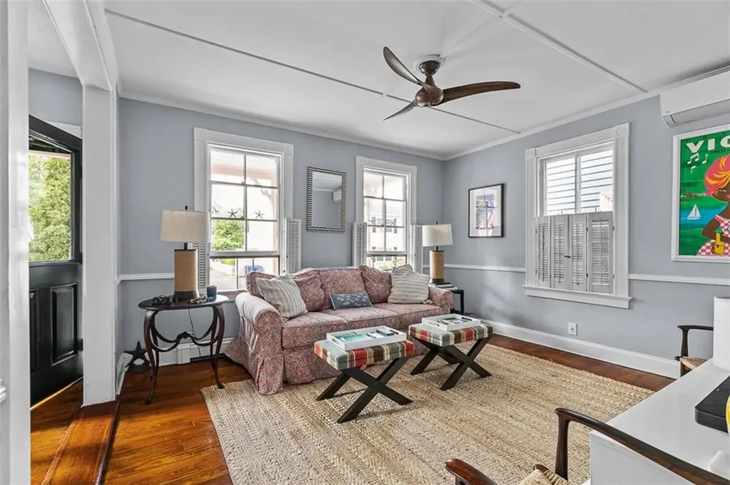 46 Hammond Street Newport RI 02840