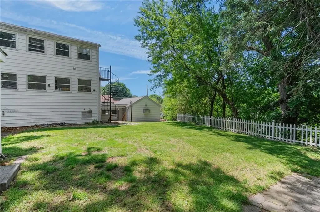 129 Lefrancois Boulevard Woonsocket RI 02895