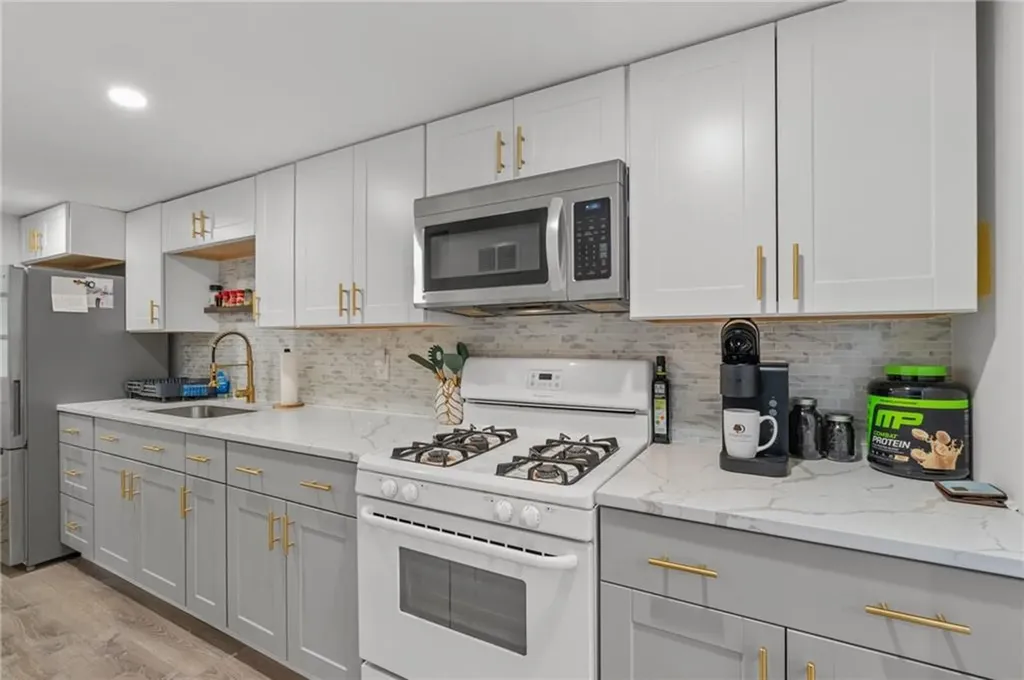 129 Lefrancois Boulevard Woonsocket RI 02895