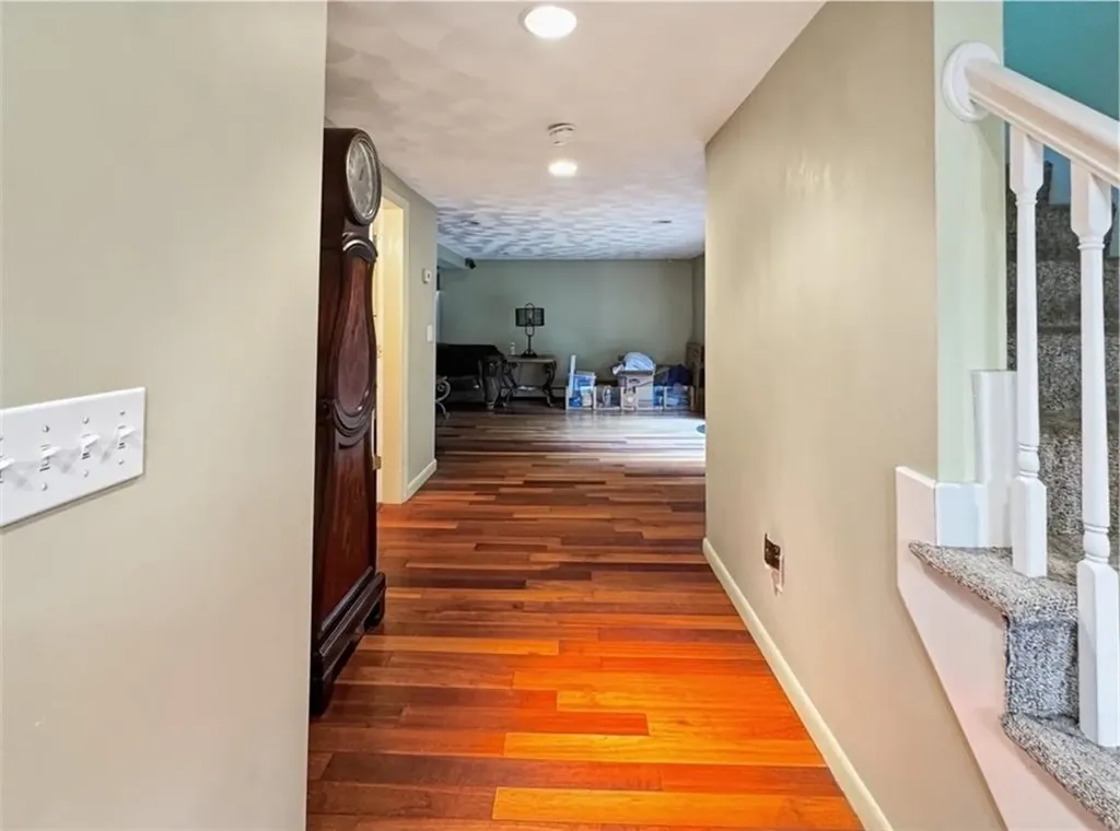 628 Robinson Street Woonsocket RI 02895