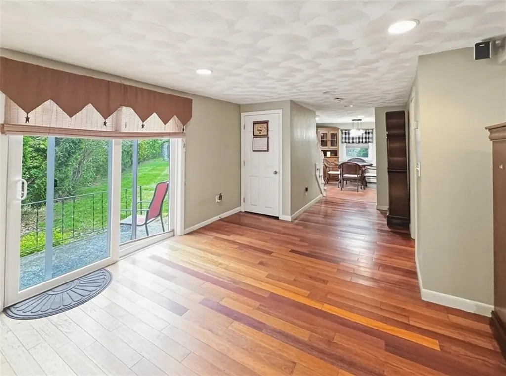 628 Robinson Street Woonsocket RI 02895