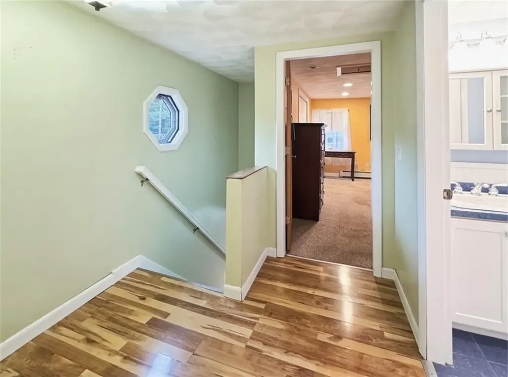 628 Robinson Street Woonsocket RI 02895