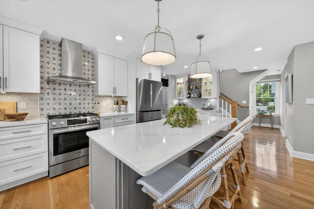 42 Windsor Street Jamestown RI 02835