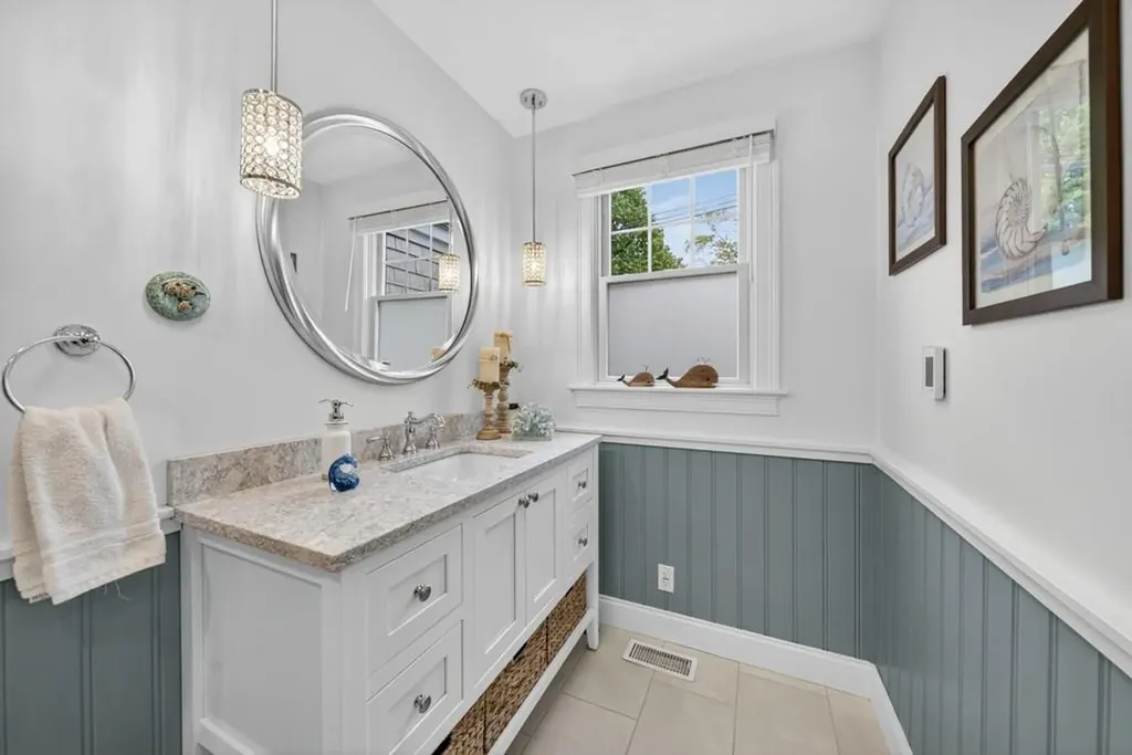 42 Windsor Street Jamestown RI 02835