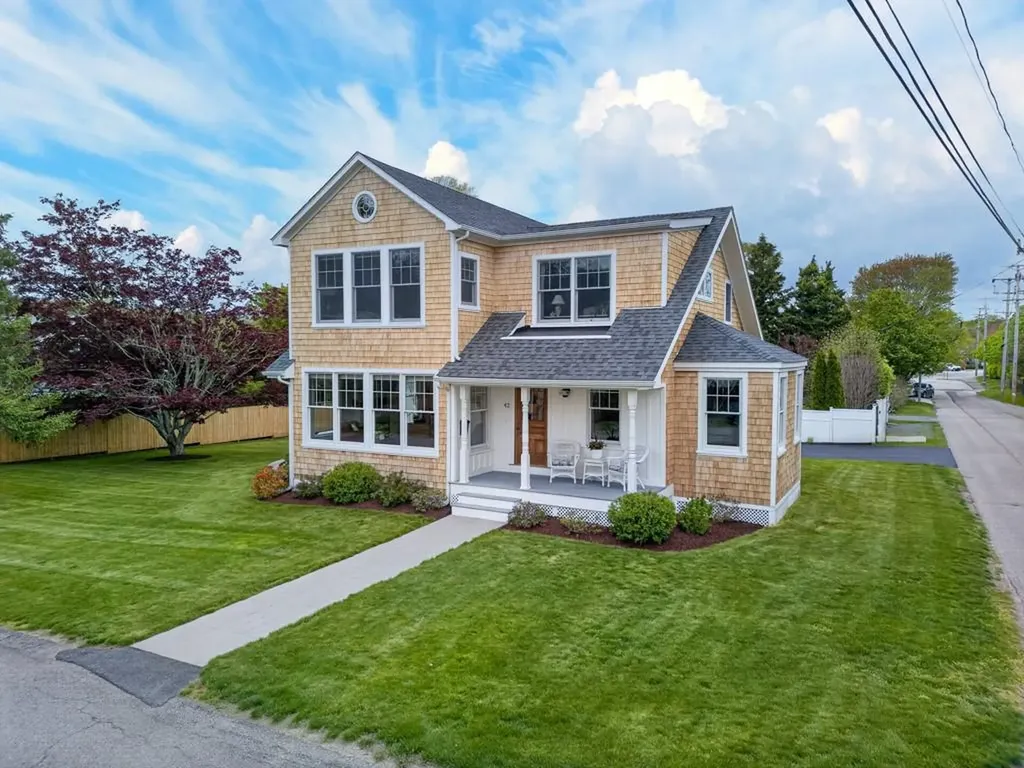42 Windsor Street Jamestown RI 02835