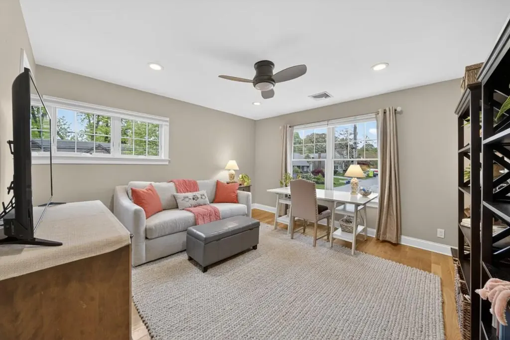 42 Windsor Street Jamestown RI 02835